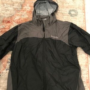 Columbia Windbreaker only worn once